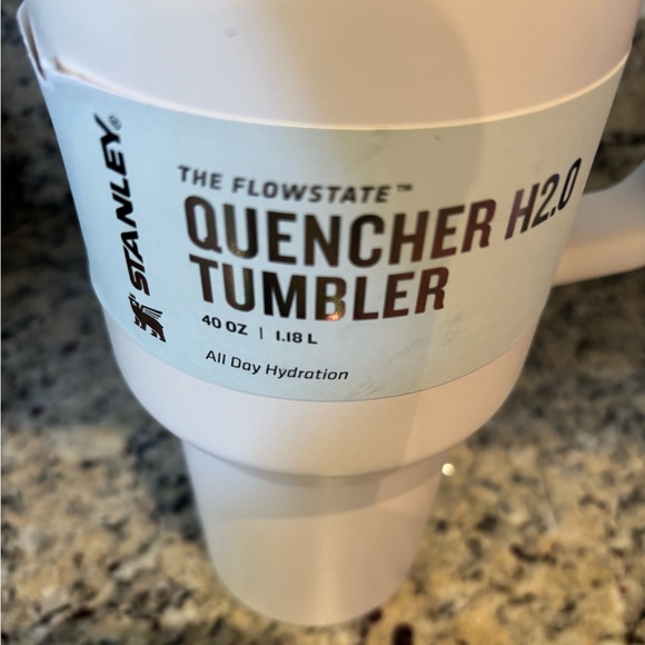 Stanley Quencher H2.0 Tumbler - Light Pink - Brand New - Picture 5 of 5